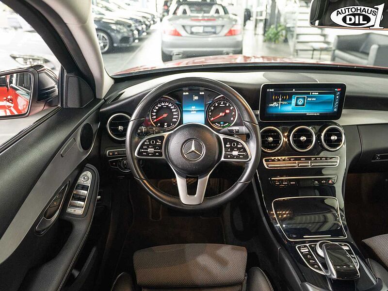 Mercedes-Benz C 200 T 4Matic 9G-Tronic *AHK*RFK*DISTR. +*NIGHT*