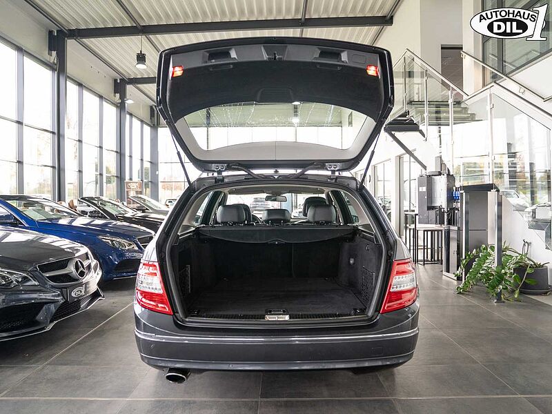 Mercedes-Benz C 250 CGI T *XENON*PDC*SCHIEBEDACH*